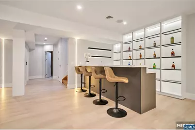 11 Roberts Road, Englewood Cliffs, NJ 07632 - Photo 40