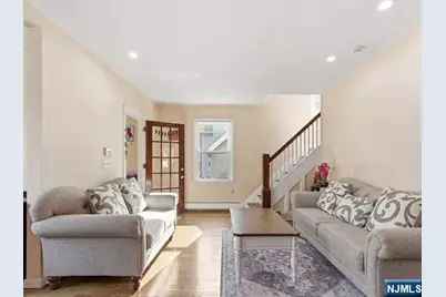 166 Summit Cross, Rutherford, NJ 07070 - Photo 6