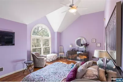 30 Jordan Drive, River Edge, NJ 07661 - Photo 12