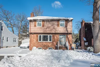 63 Chestnut Drive, Wayne, NJ 07470 - Photo 2