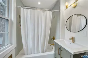 80 Glenwood Rd, Englewood, NJ 07631 - Photo 20