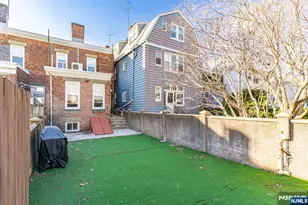 527 3rd St, East Newark, NJ 07029 - Photo 24