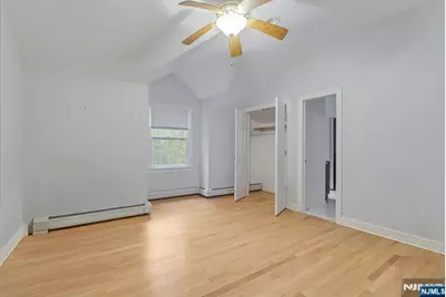 240 Ottowa Lane, Franklin Lakes, NJ 07417 - Photo 12