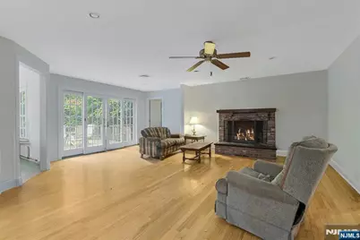 240 Ottowa Lane, Franklin Lakes, NJ 07417 - Photo 4