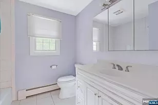 240 Ottowa Ln, Franklin Lakes, NJ 07417 - Photo 16