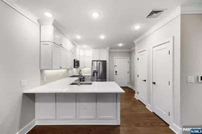 28 Bright Street 306 #306, Jersey City, NJ 07302 - Photo 6