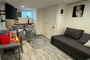 186 Selvage Ave, Teaneck Township, NJ 07666 - Photo 6