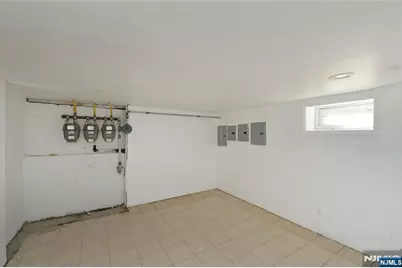 45-47 Hedden Terrace, Newark, NJ 07108 - Photo 32