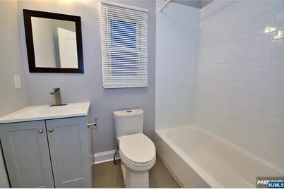 116 Maple Avenue 4 #4, Montclair, NJ 07042 - Photo 10