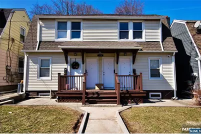 116 Maple Avenue 3 #3, Montclair, NJ 07042 - Photo 2