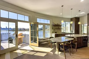 25 Moorings Ln, Edgewater, NJ 07020 - Photo 6