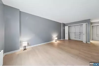 326 Prospect Avenue 10H #10H, Hackensack, NJ 07601 - Photo 16