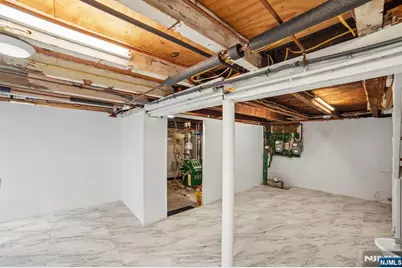 35 Hickory Street, Bloomfield, NJ 07003 - Photo 30