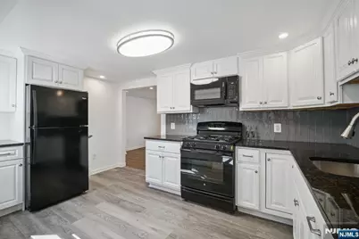 35 Hickory Street, Bloomfield, NJ 07003 - Photo 6