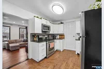 35 Hickory Street, Bloomfield, NJ 07003 - Photo 18