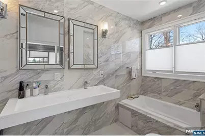 537 Spring Valley Road, Paramus, NJ 07652 - Photo 14