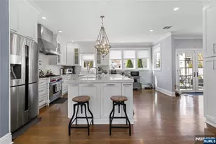 537 Spring Valley Rd, Paramus, NJ 07652 - Photo 8