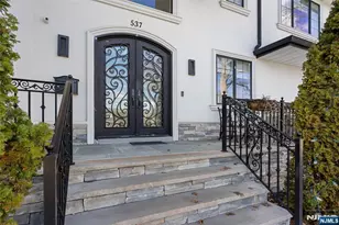 537 Spring Valley Rd, Paramus, NJ 07652 - Photo 36