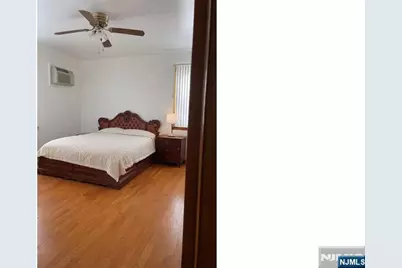 2446 3rd Street, Fort Lee, NJ 07024 - Photo 8