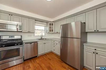 149 Village Circle West, Paramus, NJ 07652 - Photo 4