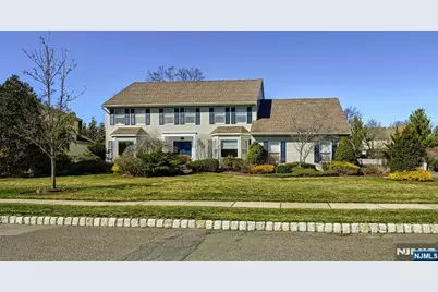 6 Brentwood Court, Wayne, NJ 07470 - Photo 2