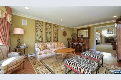 6 Brentwood Court, Wayne, NJ 07470 - Photo 8