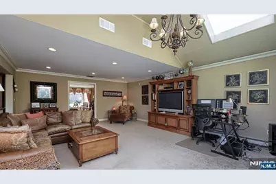 6 Brentwood Court, Wayne, NJ 07470 - Photo 14