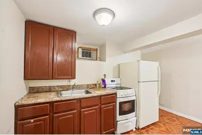 108 E Main Street, Paterson, NJ 07522 - Photo 20