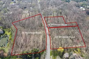 19 Wildwood Rd, Saddle River, NJ 07458 - Photo 1