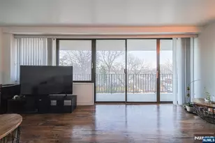 277 Prospect Ave 4A, Hackensack, NJ 07601 - Photo 4