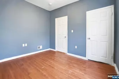 375 6th Avenue 1 #1, Newark, NJ 07107 - Photo 18
