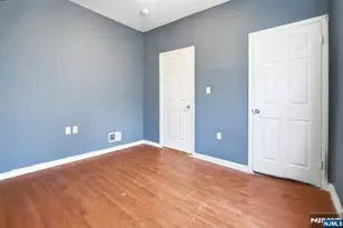 375 6th Ave 1, Newark, NJ 07107 - Photo 18