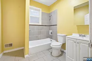 375 6th Ave 1, Newark, NJ 07107 - Photo 6