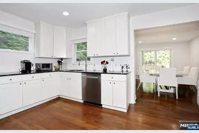 11 Evans Road, Cresskill, NJ 07626 - Photo 8