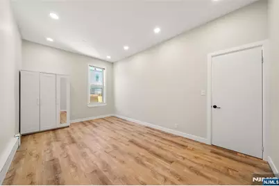 215 Dodd Street 1 #1, Weehawken, NJ 07086 - Photo 18