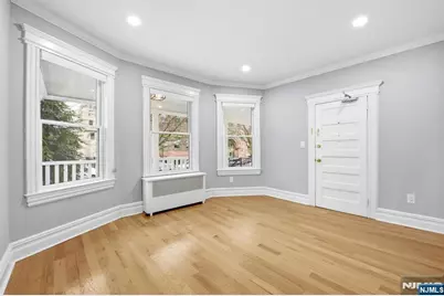 16 Munn Street 1 #1, Montclair, NJ 07042 - Photo 2