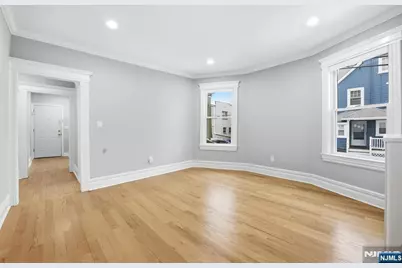 16 Munn Street 1 #1, Montclair, NJ 07042 - Photo 4