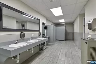 1705 Harmon Cove Tower, Secaucus, NJ 07094 - Photo 32