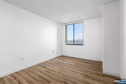1705 Harmon Cove Tower, Secaucus, NJ 07094 - Photo 30