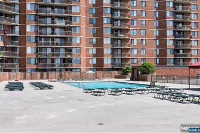 1705 Harmon Cove Tower, Secaucus, NJ 07094 - Photo 42