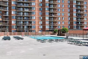 1705 Harmon Cove Tower, Secaucus, NJ 07094 - Photo 42