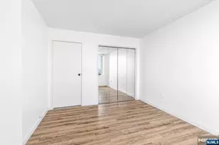 1705 Harmon Cove Tower, Secaucus, NJ 07094 - Photo 26