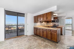 1705 Harmon Cove Tower, Secaucus, NJ 07094 - Photo 8