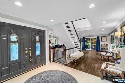 305 Westwind Court, Norwood, NJ 07648 - Photo 4