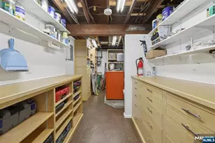 577 Ridgewood Rd, Washington Township, NJ 07676 - Photo 34