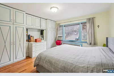 397 Oak Street, Ridgefield, NJ 07657 - Photo 16