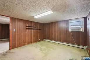 397 Oak St, Ridgefield, NJ 07657 - Photo 26