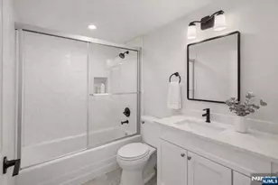 35 Beechwood Dr, Wayne, NJ 07470 - Photo 12