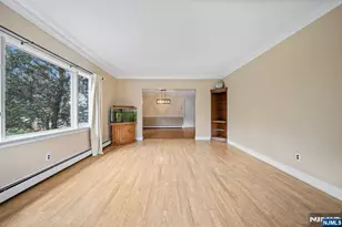 26 Wostbrock Ln, Midland Park, NJ 07432 - Photo 8