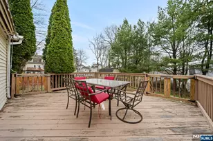 26 Wostbrock Ln, Midland Park, NJ 07432 - Photo 20